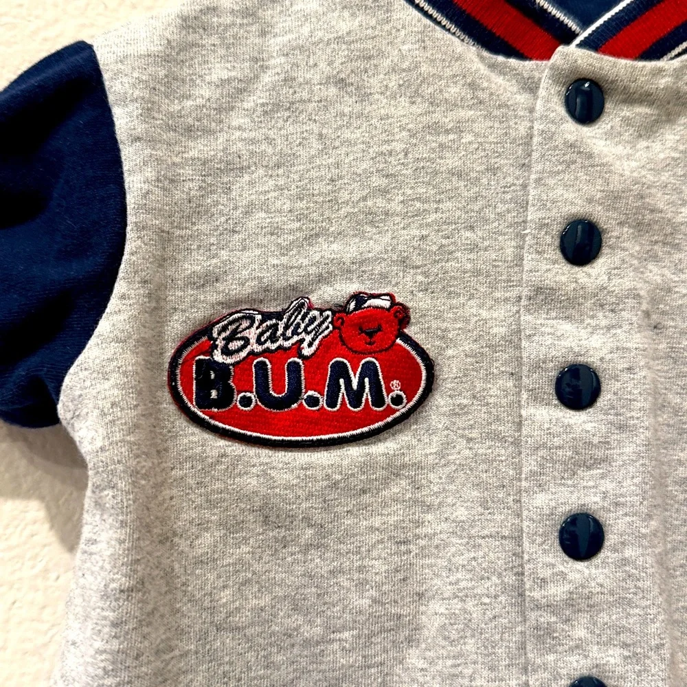 Baby B.U.M. Vintage Gray and Red Infant‎ Romper Size 3-6 Months